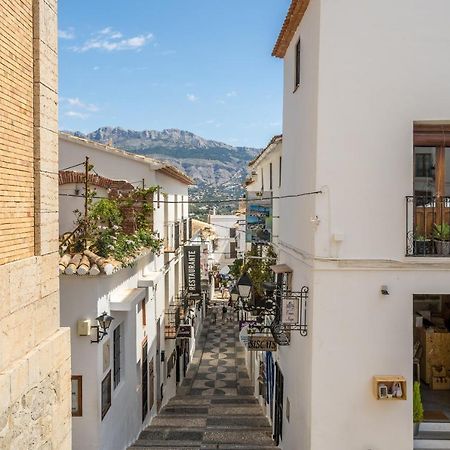 Sun Apartment Алтеа Екстериор снимка